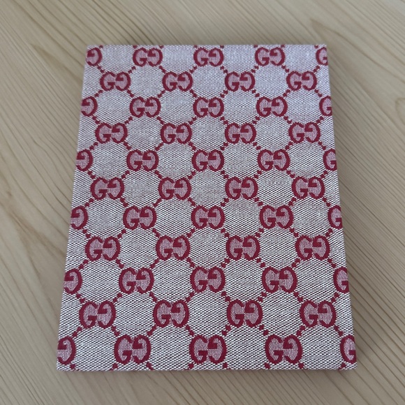 GUCCI MY SCRAPBOOK NEW Japan Red Monogram - Picture 2 of 9